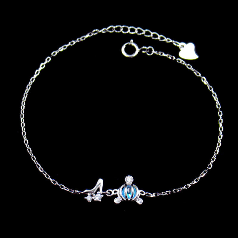 Fashionable Woman Silver Cubic Zirconia Bracelet OEM ODM Offer Design